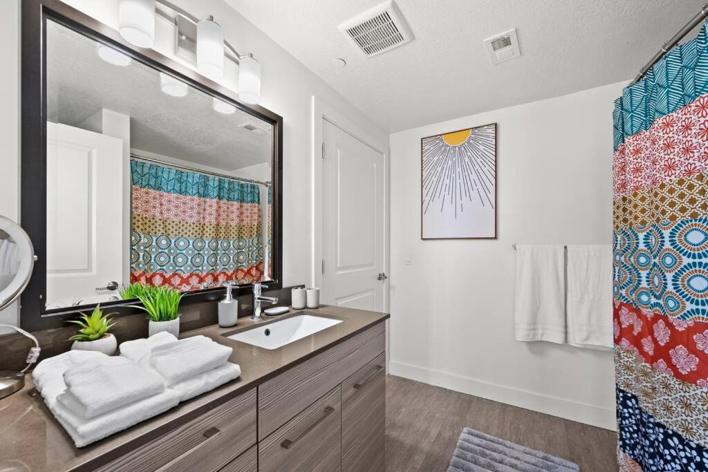 Apartamento Lux 2 Bd Boho In Heart Of Slc Salt Lake City Exterior foto